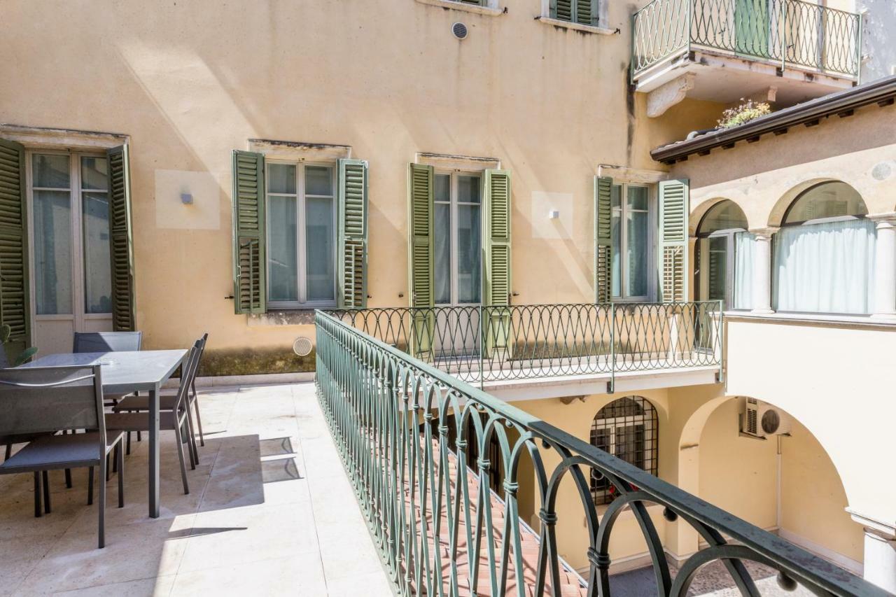 Palazzo Cavalli Pasquini Vérone Extérieur photo
